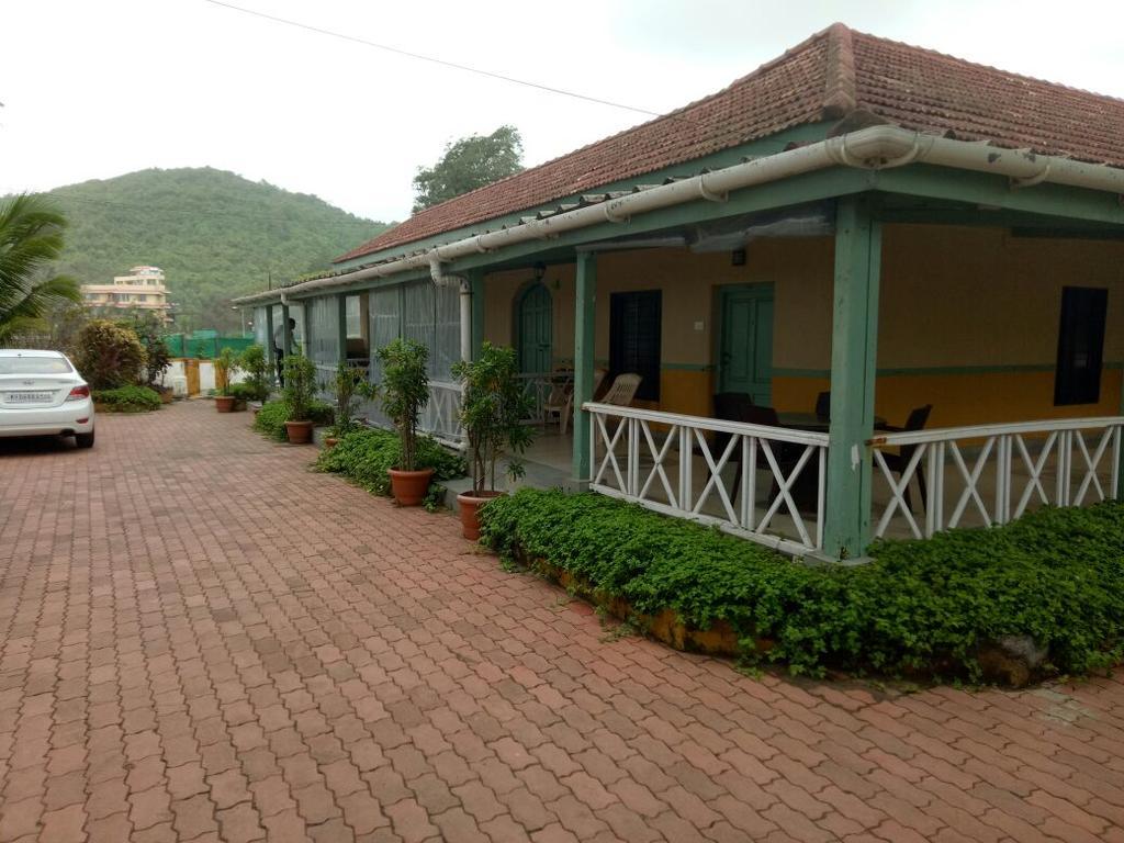 Golden Swan Beach Resort Murūd Kültér fotó