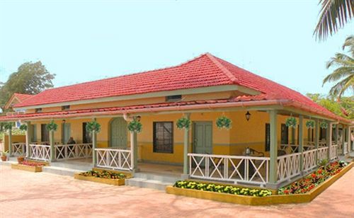 Golden Swan Beach Resort Murūd Kültér fotó